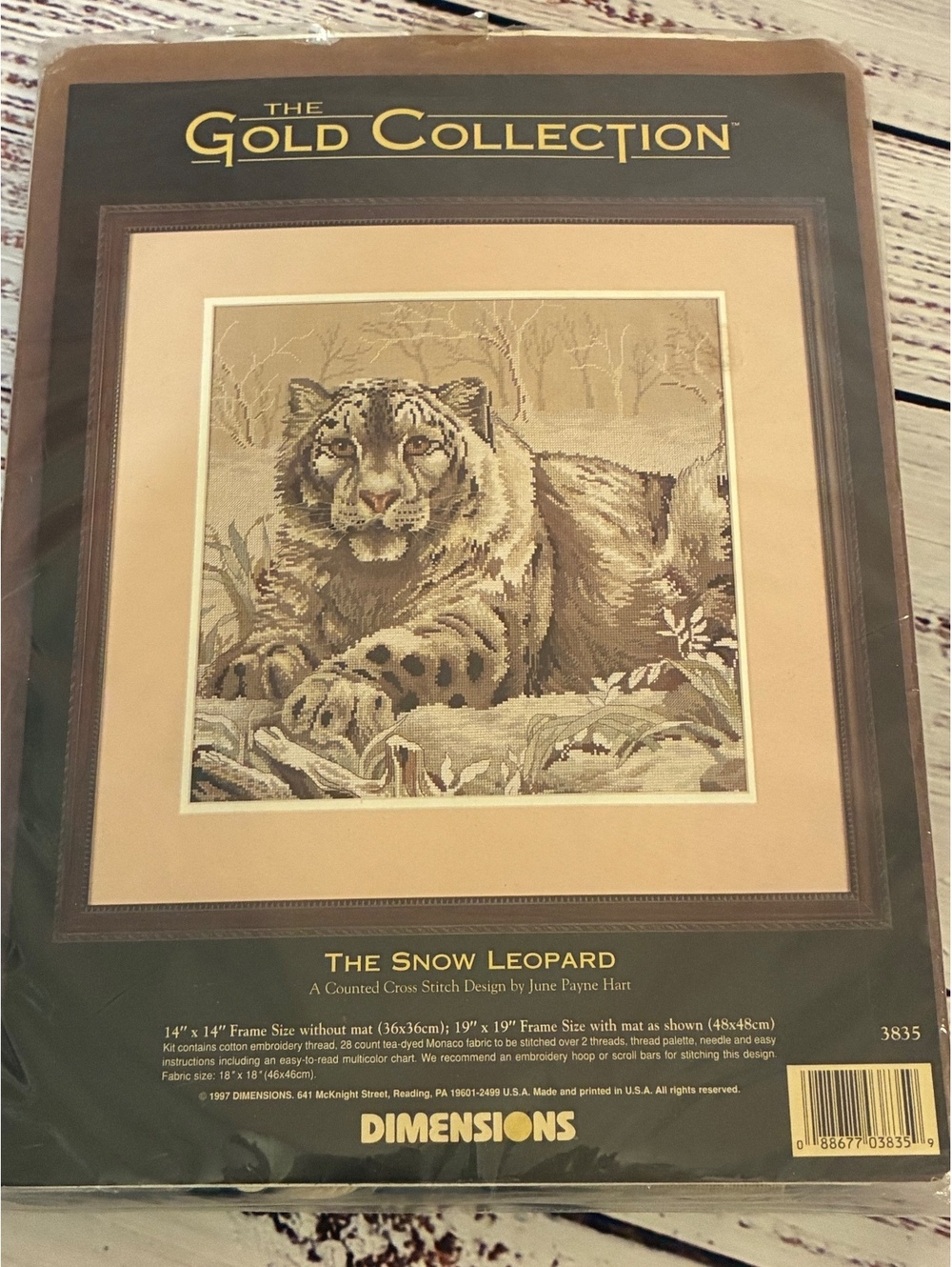 New Vintage Dimensions Gold Collection The Snow Leopard Counted Cross Stitch Kit
